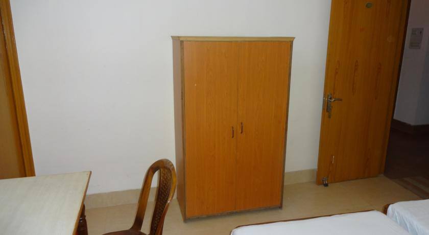 Harsh & Yash Guest House, Bodhgaya 4